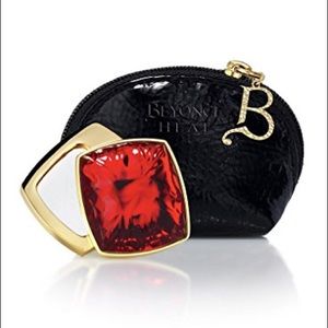 NWOT Beyonce Heat Solid Perfume Ring
